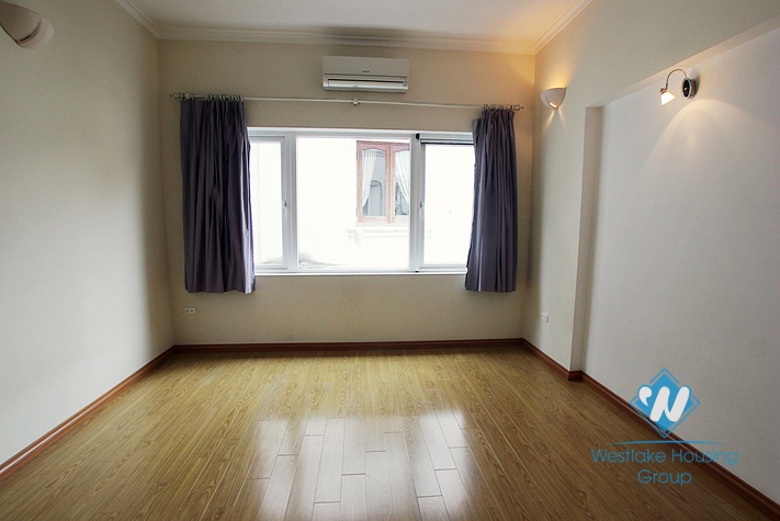 Unfurnished house with swimming pool for rent in Westlake area, Hanoi